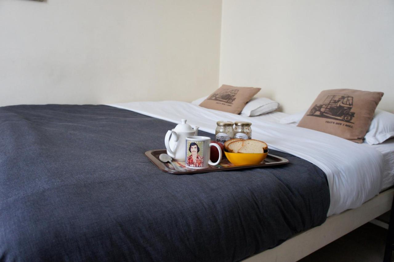 Bed And Chai - Boutique Stay & Tours Neu-Delhi Exterior foto